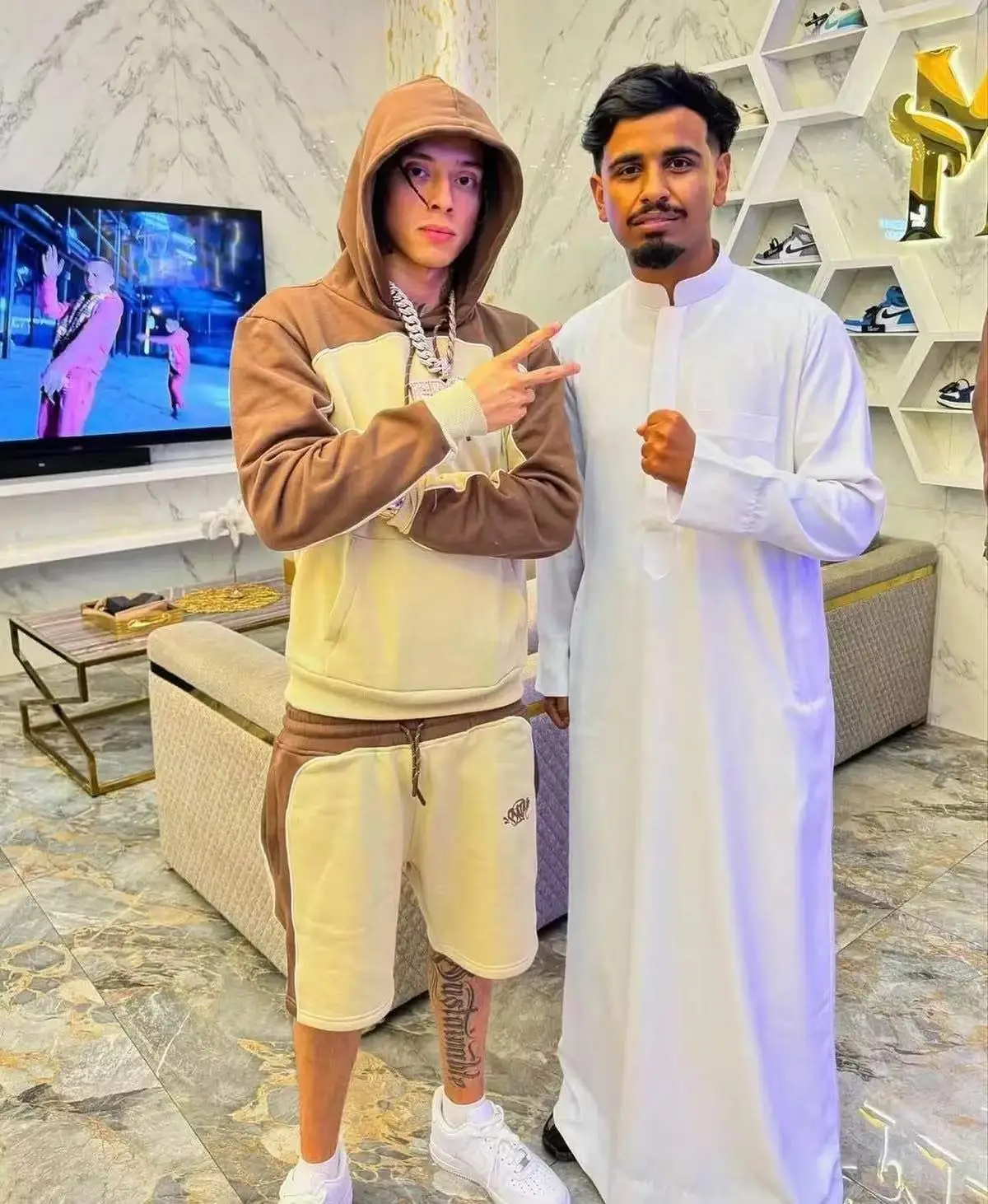 Syna World Short Brown Beige - Image 7